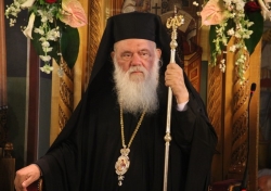 images/archbishop_ieronimos2_600_400.jpeg